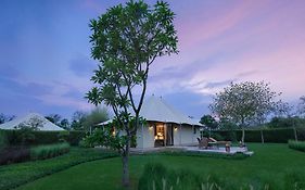 The Oberoi Vindhyavilas Wildlife Resort, Bandhavgarh
